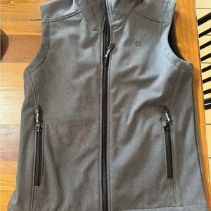 Roper vest
